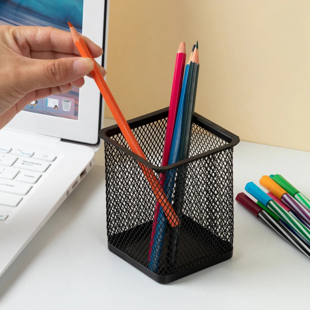 Metal Mesh Sleek Desk Organizer Cup