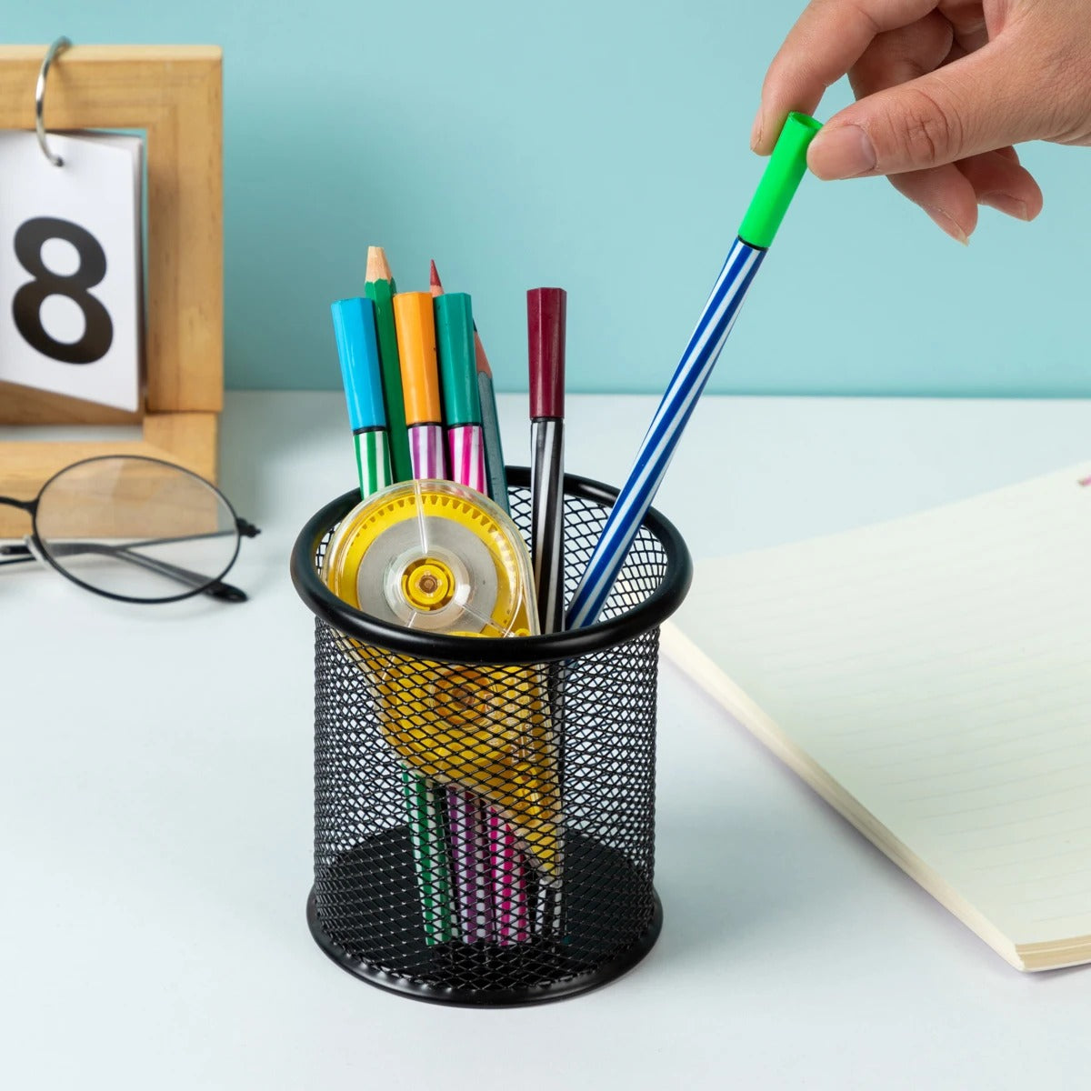 Metal Mesh Sleek Desk Organizer Cup