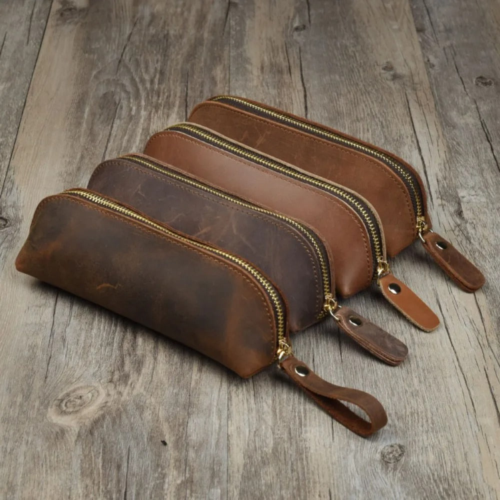 Vintage Leather Zipper Pencil Case – Timeless Simplicity for Everyday Essentials